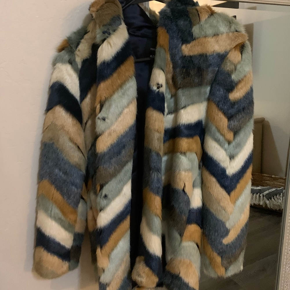 Forever 21 Faux Fur Jacket NWOT